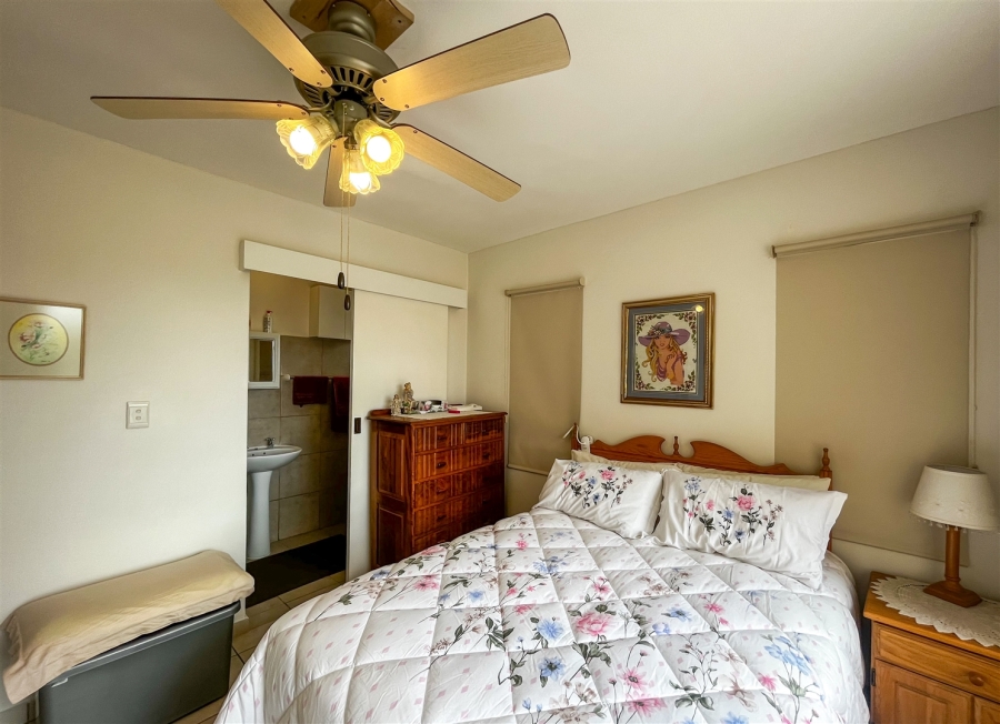 3 Bedroom Property for Sale in Hartenbos Central Western Cape